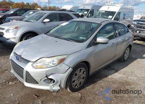 2012 Ford Focus Se из США, поврежденный, VIN 1FAHP3F28CL187439